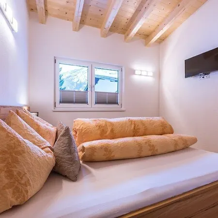 Runhof * Längenfeld