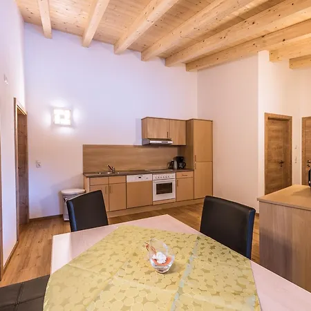 Gaestehaus Runhof Appartement Längenfeld