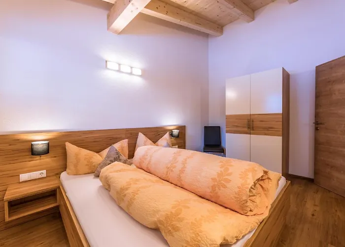 Gaestehaus Runhof * 朗根费尔德