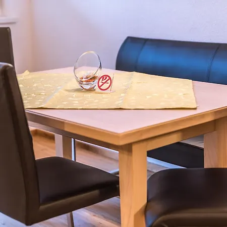 公寓 Gaestehaus Runhof 朗根费尔德