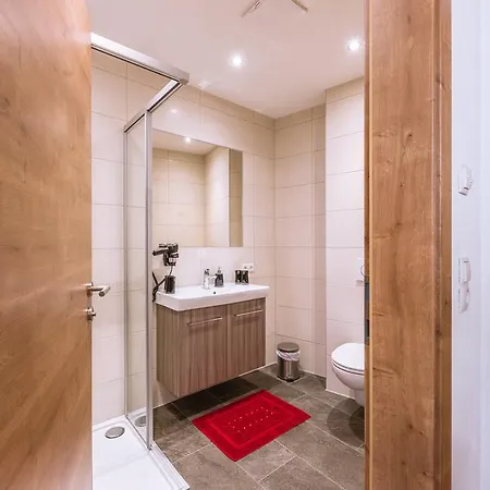 公寓 Gaestehaus Runhof 朗根费尔德